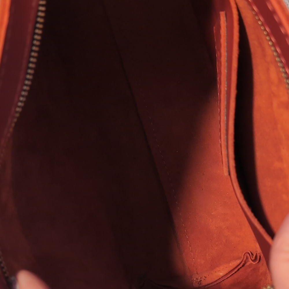 Portland Leather Triangle - Ruby - image 3